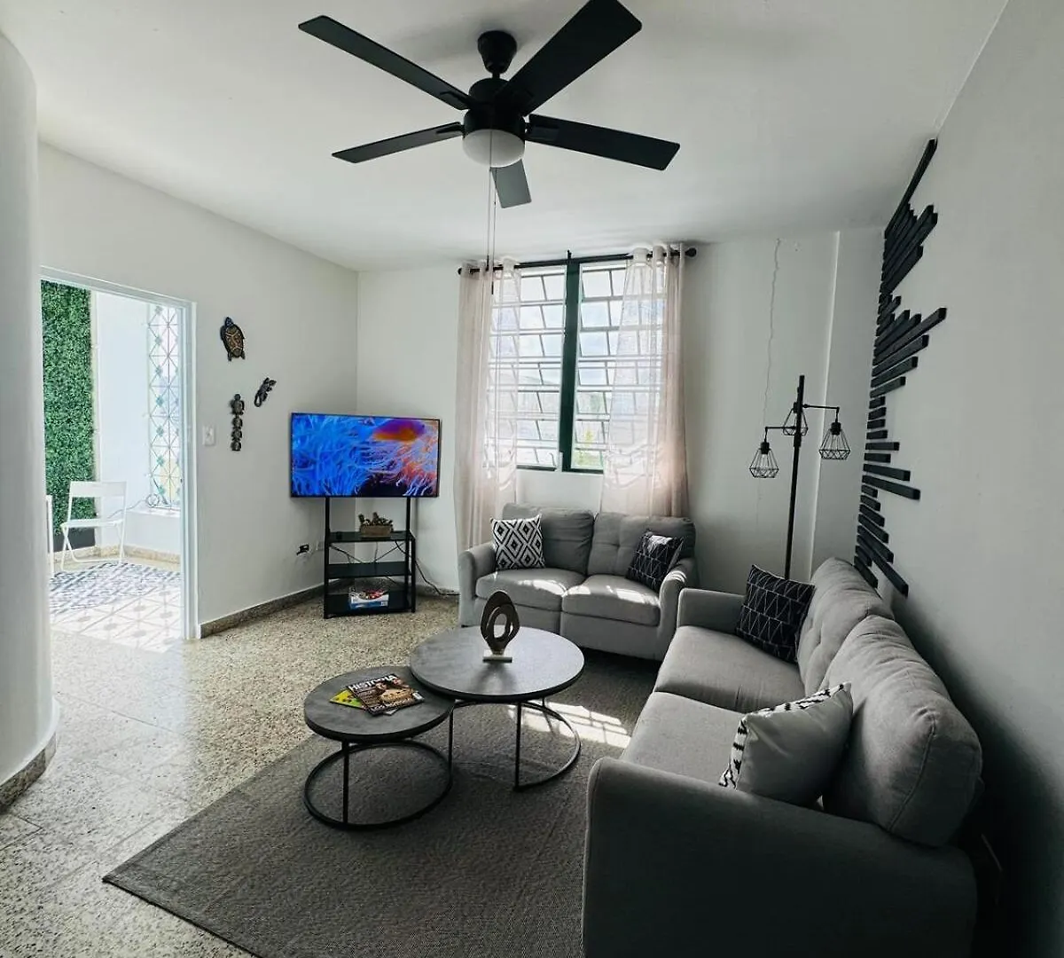 Savvys Place Ponce Apartment